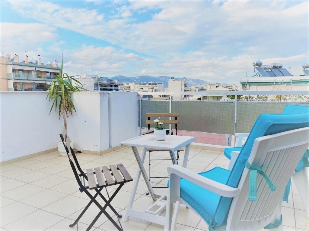 Konstantinou Apartment - Smart & Roof Top Terrace Athènes Extérieur photo